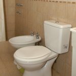 Baño cabañas 4 y 5 valeria